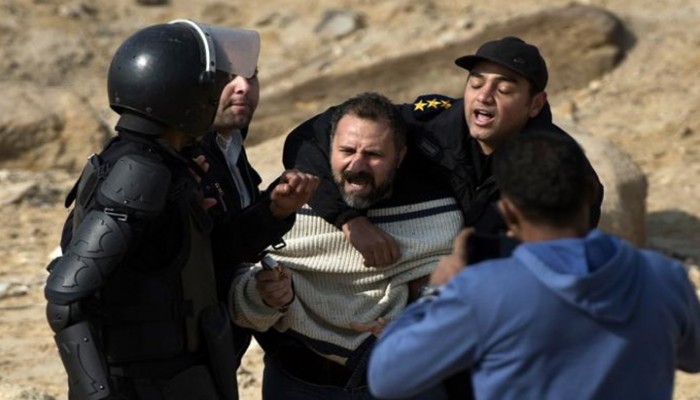 "رايتس ووتش": الانقلاب سجن المصريين ظلما