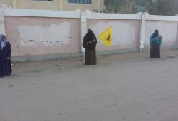 سلسلة بشرية بيوسف الصديق ضد حكم العسكر