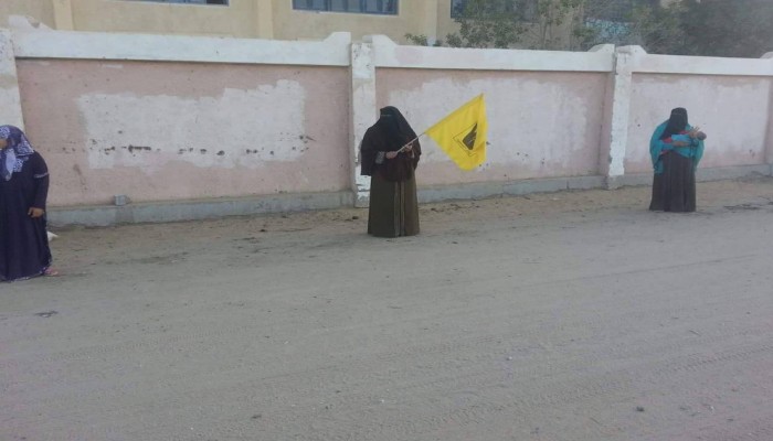 سلسلة بشرية بيوسف الصديق ضد حكم العسكر