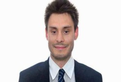 "كورييرا": مصر سلمت إيطاليا وثائق حول مقتل "ريجيني" يصعب ترجمتها