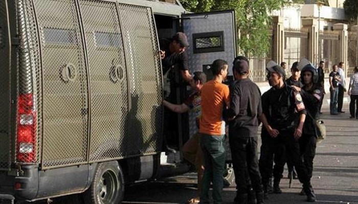 أطفال يررون شهاداتهم عن اعتقالهم عشوائيا يوم «جمعة الأرض»