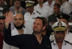 الانقلاب يمنع الزيارة عن د. "باسم عودة" .. بعد فضحه للسيسي في المحاكمة