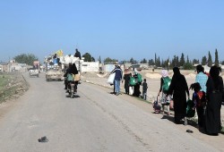 آلاف النازحين الفارين من "داعش" بريف حلب بحاجة لمساعدات عاجلة