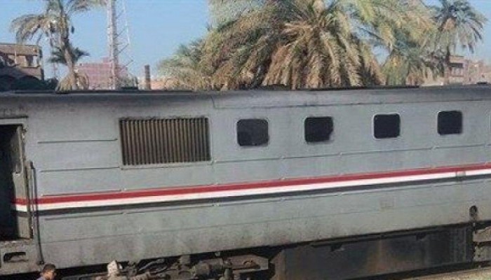 اهمال حكومة السيسي.. قطار يدهس طفلة بسوهاج