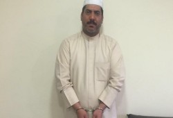 الشرطة الكويتية تكشف سبب تعرية المواطن المصري