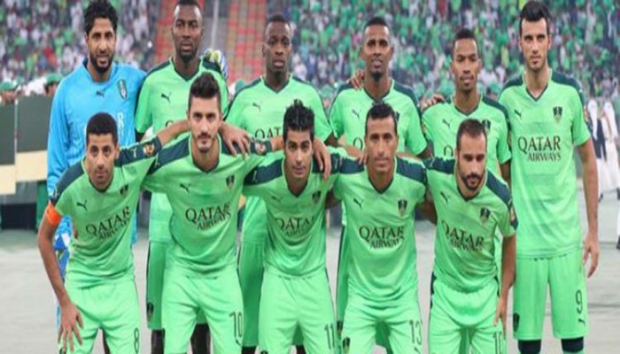 عبد الشافي يتوج بكأس الملك مع اهلى جدة ويكمل الثنائية