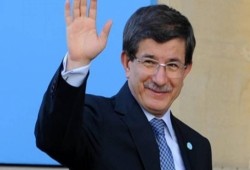 أوغلو يعيد الهدايا التي تسلمها فترة رئاسته للحكومة