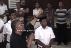 عصام سلطان لقاضي رابعة الانقلابي: "هاعد الأول وبعدين أقولك"