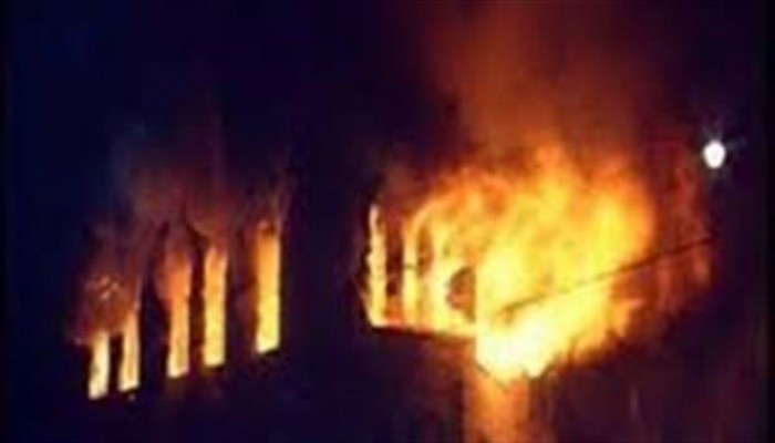 حريق هائل يلتهم 9 منازل بأسيوط