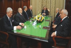 كيف نجح ‏السيسي في ضمان ولاء القضاة لنظامه؟ 6 مكافآت استثنائية للقضاة منذ 30 يونيو تعرف عليهم!