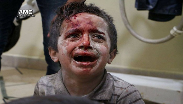 عشرات القتلى بقصفٍ لطيران النظام وروسيا على حلب