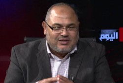 رشدي : السيسي يمهد لإقامة دول فلسطينية بسيناء على مساحة 3%