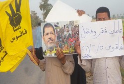 أحرار الفيوم والشرقية يواصلون مظاهرات "عامان فقروفشل"