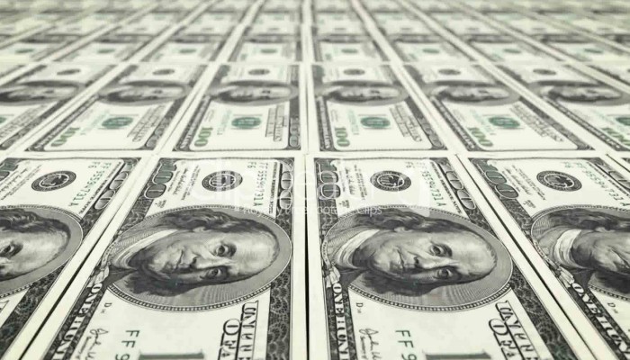 سعر صرف الدولار في السوق السوداء