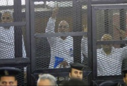 تأجيل محاكمة د. بديع و36 آخرين في "عمليات رابعة"