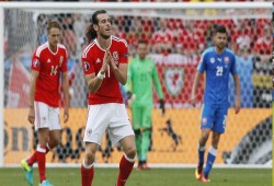 يورو 2016: جاريث بيل يقود ويلز لتحقيق فوزاً ثميناً على سلوفاكيا (فيديو)