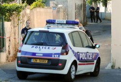 "داعش" يعلن مسؤوليته عن قتل شرطي باريس