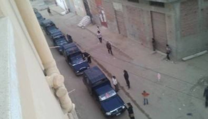 شرطة الانقلاب تعتقل طالب ووالده من منزل عمته بحوش عيسى