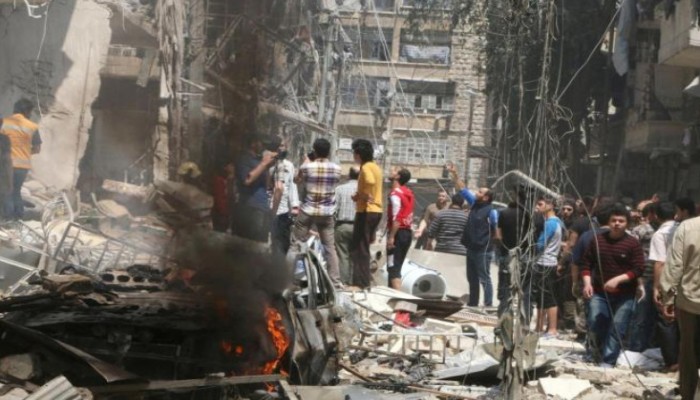 عشرات الشهداء والجرحى بغارات روسية على حلب ودرعا