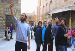 كلمات مؤثرة من عضو "أطفال شوارع" يصف بها السجن