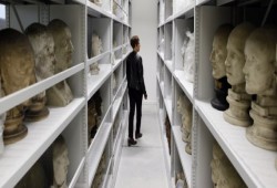 الجزائر تطالب بـ"رؤوس" مقاوميها الموجودة بمُتحفٍ فرنسي لدفنها بالشكل اللائق