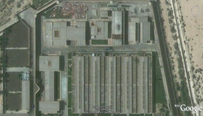 تصعيد مفاجئ بسجن برج العرب .. الاعتداء على الطلاب المعتقلين وقطع الكهرباء عن السجناء السياسيين