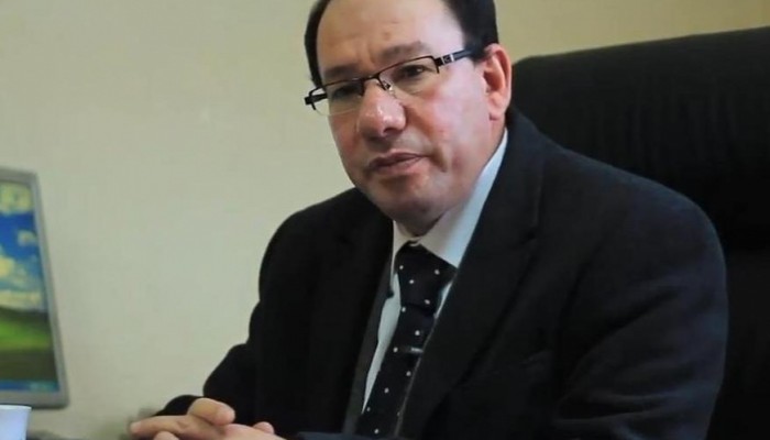 قنديل: لماذا تخرج تسريبات إعدام مرسي في يونيو؟