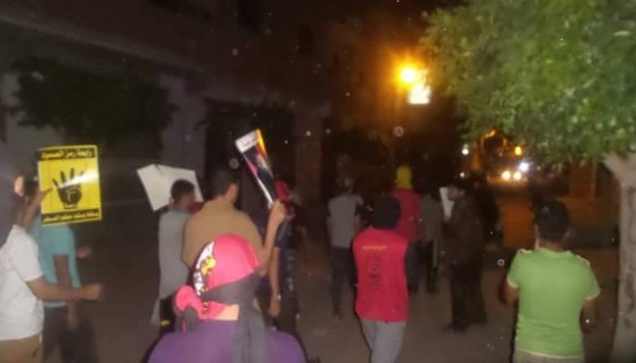 مسيرة شبابية بأبوحماد تستنكر اأحكام العسكر الجائرة بحق الرئيس مرسي