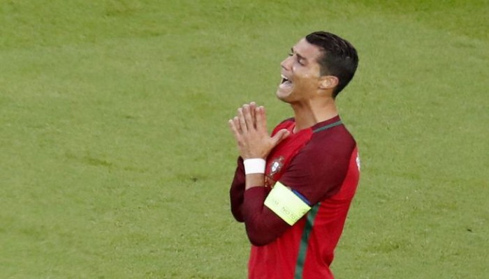 القائم والتسلل والحارس يحرمون رونالدو من التسجيل أمام النمسا (فيديو)