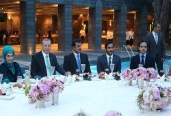 أردوغان وأمير قطر التقيا على مائدة إفطار في اسطنبول
