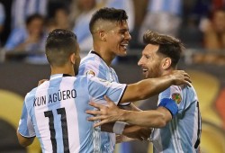 الأرجنتين إلى نهائي كوبا أمريكا بعد سحق الولايات المتحدة برباعية (فيديو)