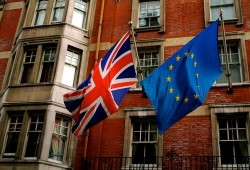بريطانيا خارج الاتحاد الأوروبي