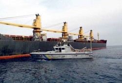 البيئة تلوث بحرى بـ 35 برميل زيت فى الغردقة