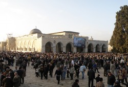 الله أكبر .. هتاف يُجرّمه الاحتلال في "الأقصى"