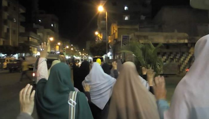 تظاهرة نسائية بأبو سليمان بالإسكندرية للمطالبة بالإفراج عن المعتقلين