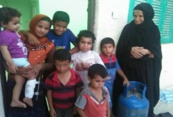 نظام السيسي يواصل معاقبة أهالي سيناء بطردهم من "نزل الشباب" لمنازل في مرمى النيران