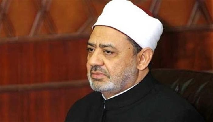 أوكازيون العسكر.. الطيب يروّج للسيسي ويبيع الجنة!