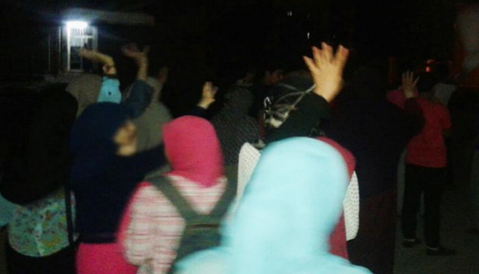 فعالية ليلية لثوار كفر الدوار تطالب بعودة الشرعية ودحر الانقلاب