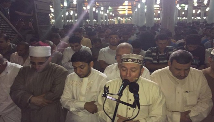 أوقاف الانقلاب : غير مسموح بالدعاء على رموز الدولة والداخلية تراقب المساجد