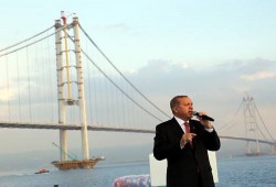 الرئيس أردوغان يفتتح جسر "عثمان غازي"