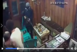 الانهيار الأمني .. سطو مسلح على محل "ذهب" في كرداسة وقت الإفطار (فيديو)