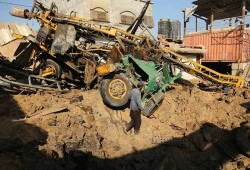 الاحتلال الإسرائيلي يشن سلسلة غارات على قطاع غزة