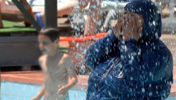 مدينة نمساوية تحظر ارتداء "البوركيني" في المسابح