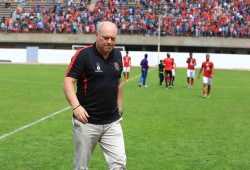 مارتن يول يرفض اعتذار صالح جمعة