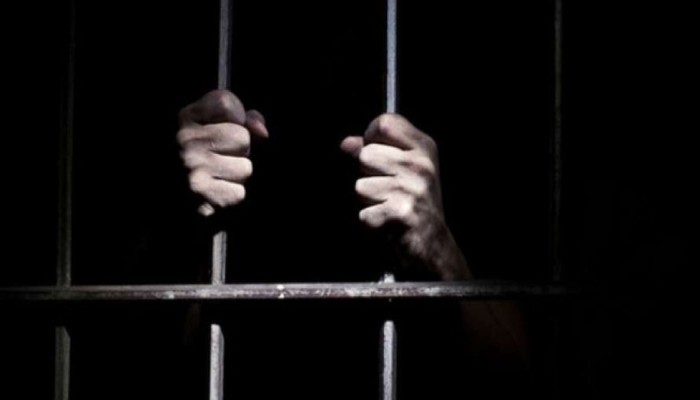 "مونيتور" تطالب بالإفراج عن "سكندري" معتقل منذ أكثر من عامين