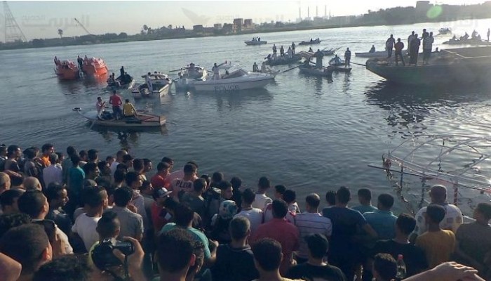 "المسطحات": انتشال 3 جثث والبحث عن طفلة ضمن ضحايا "مركب بولاق"