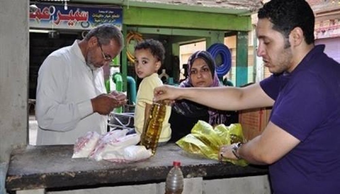 "تموين الانقلاب" يبدأ إجراءات حرمان 15 مليون مواطن من "المواد التموينية"