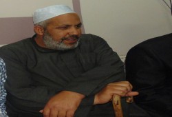 اعتقال عالم أزهري واسرته تحمل سلطات الانقلاب المسئولية عن سلامته