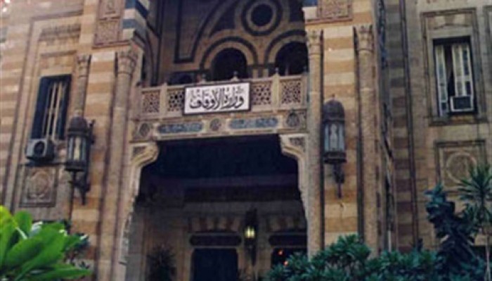 رفض "الخطبة المكتوبة".. وأئمة يؤكدون: إلغاء للعقول