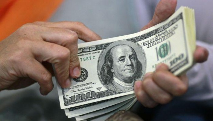 أسعار الدولار تقفز الى 11.50 جنيهًا للبيع في السوق السوداء